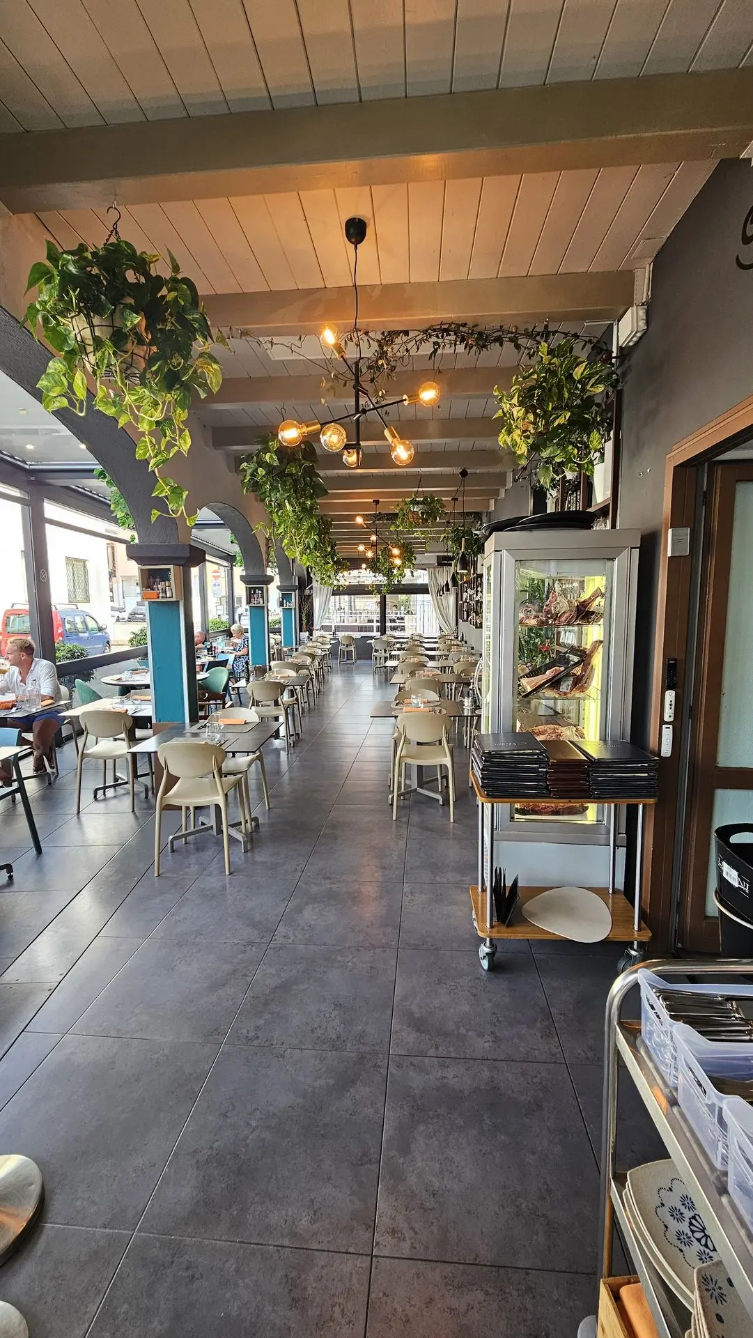 Dining terrace at La Margherita restaurant in San Teodoro